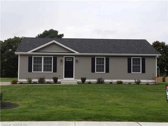 16 Brookside Ave, Plainfield, CT 06374 photo 1
