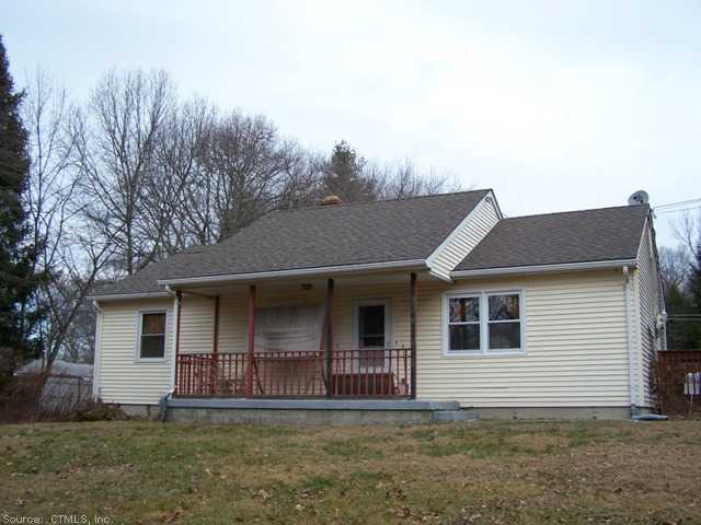 32 Ralph St, Moosup, CT 06354 photo 1