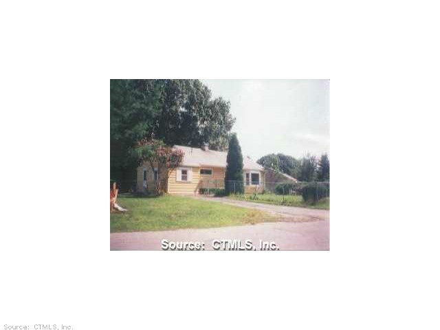 46 Ginger Dr, Groton, CT 06340 photo 1