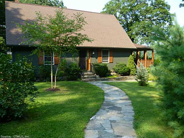 48 Smith Rd, Moosup, CT 06354 photo 1