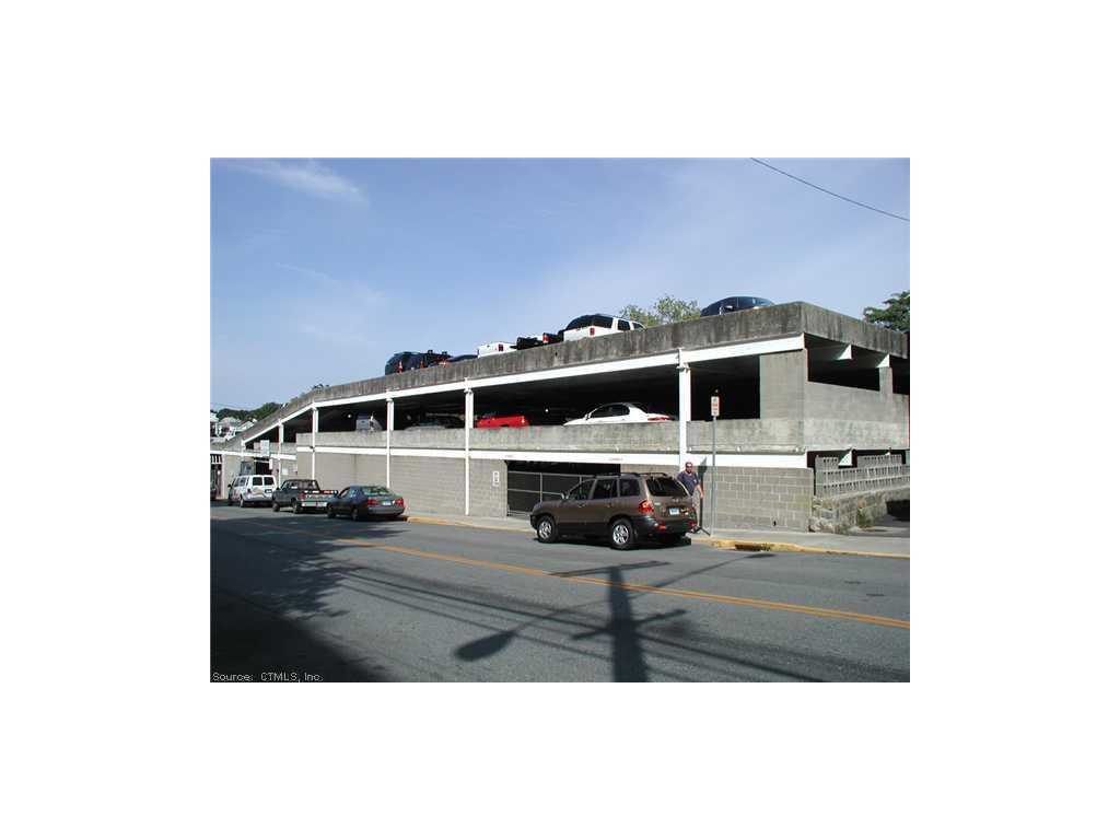 50 Eastern Point Rd, Groton, CT 06340 photo 1