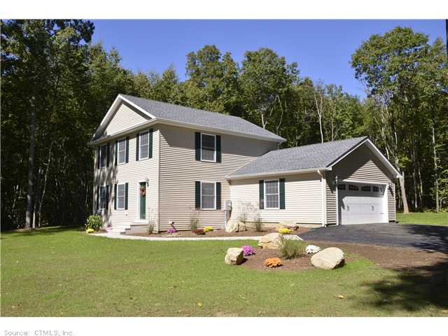 16 Reuven Dr, Ledyard, CT 06339 photo 1