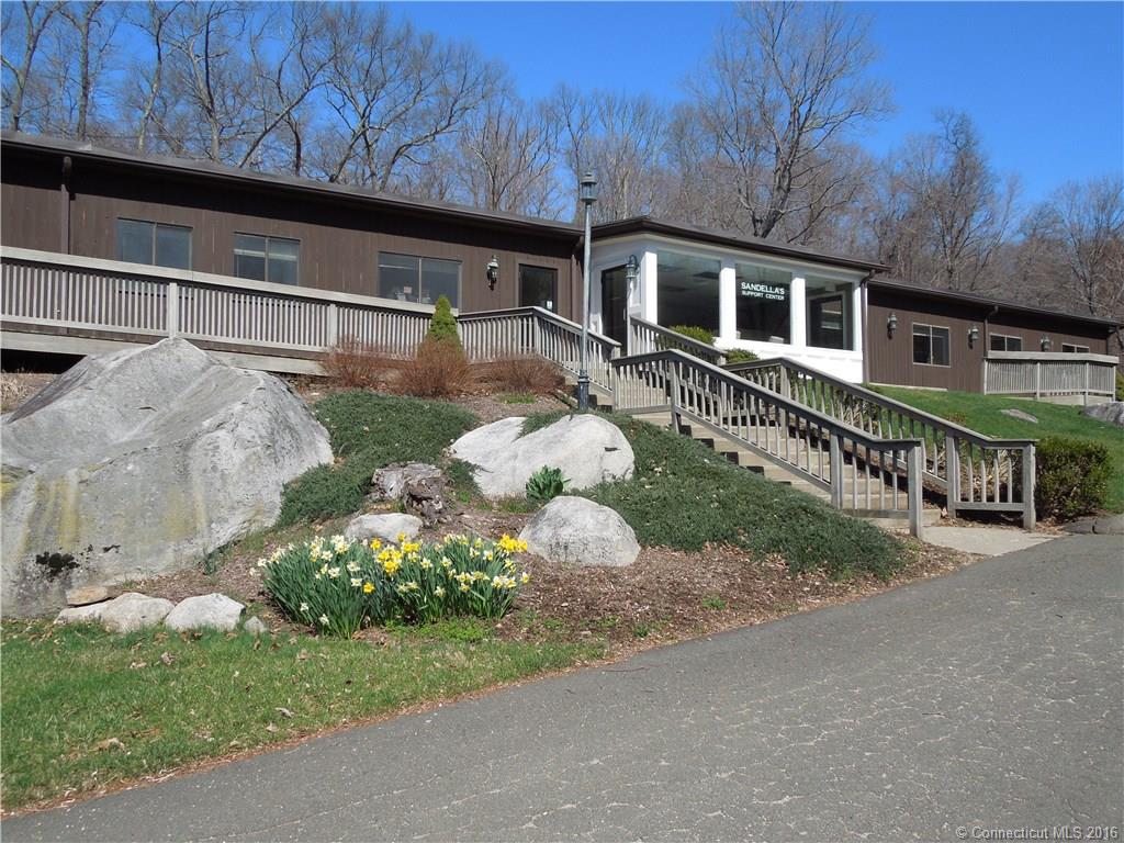 9 Brookside Pl #C, Redding, CT 06896 photo 1