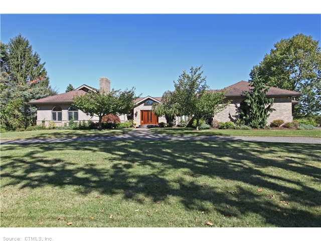 318 Main St, Bridgewater, CT 06752 photo 1