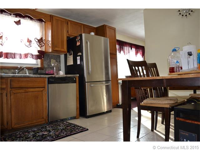 347 Park Ave, Windsor, CT 06095 photo 1