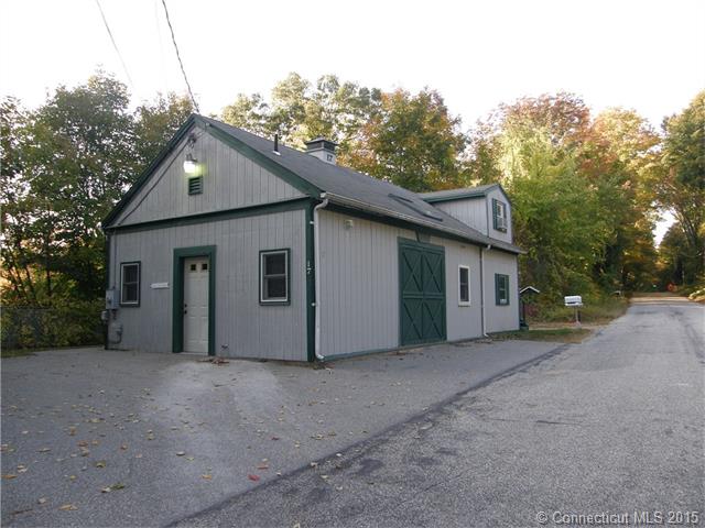 17 Flaherty Rd, Storrs Mansfield, CT 06268 photo 1