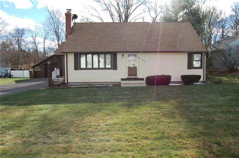 123 Sunset St, Windsor Locks, CT 06096 photo 1