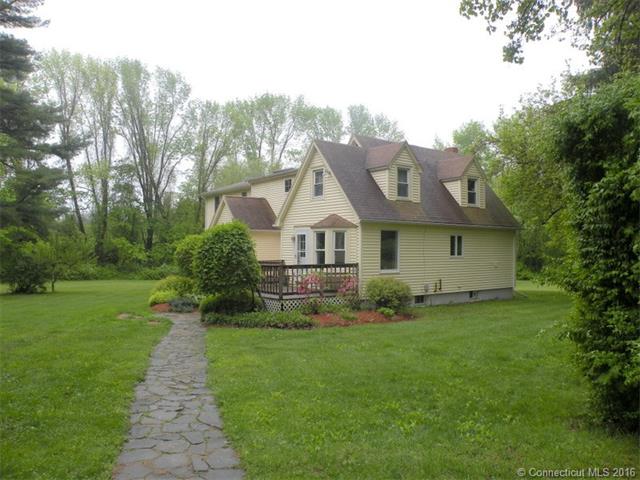 69 Jericho Rd, Pomfret Center, CT 06259 photo 1
