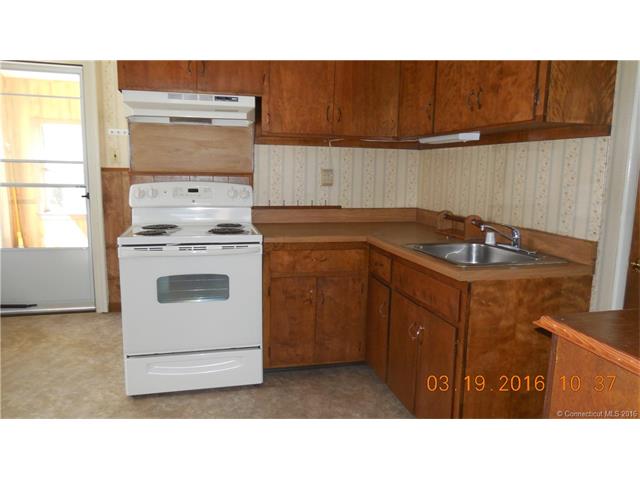 435 Broad St, Windsor, CT 06095 photo 1