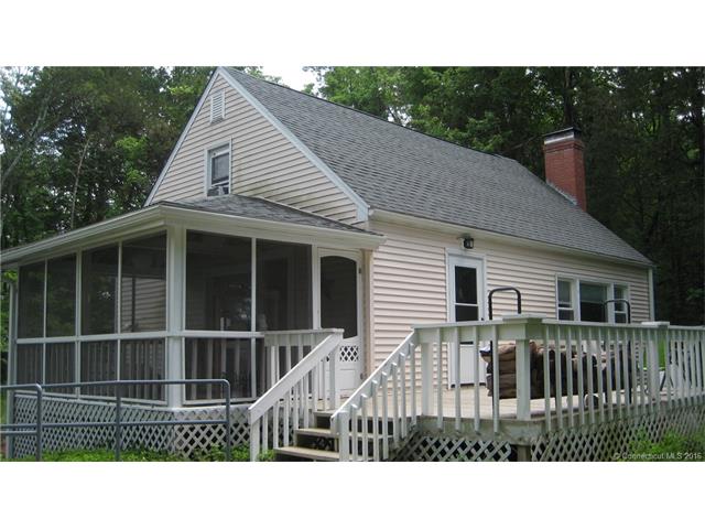 111 Duncaster Rd, Bloomfield, CT 06002 photo 1