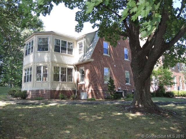 295 Ridge Rd, Wethersfield, CT 06109 photo 1