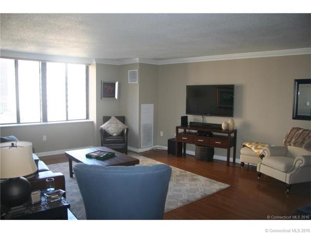 100 Wells St #819, Hartford, CT 06103