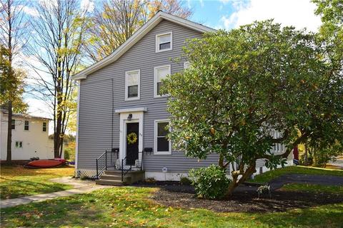 39 Maple St, Berlin, CT 06037 photo 1