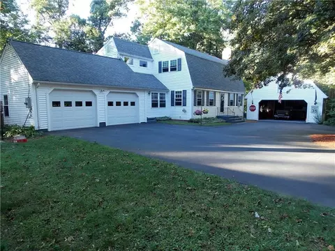 154 Stockings Brook Rd, Berlin, CT 06037 photo 1