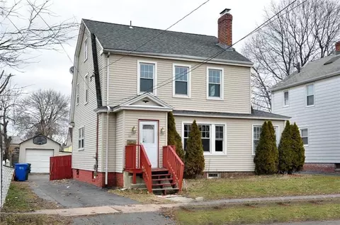 69 4th St, Hamden, CT 06514 photo 1