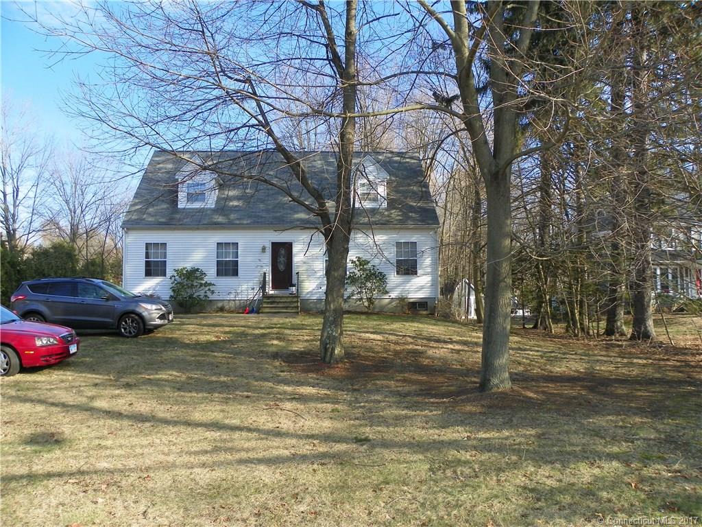 302 S Elm St, Wallingford, CT 06492 photo 1