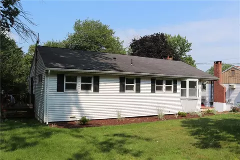 7 Adrian Ave, Ellington, CT 06029 photo 1