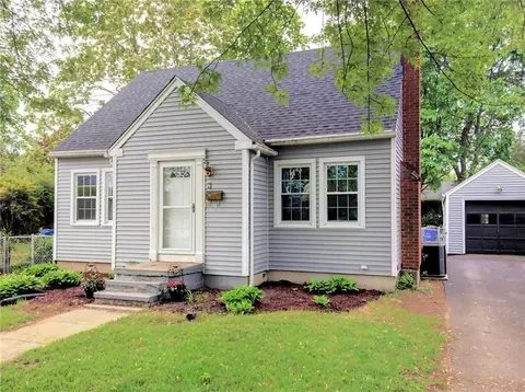 3 Freestone Ave, Cromwell, CT 06416 photo 1