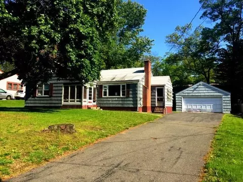 44 Robin Rd, Windsor, CT 06095 photo 1