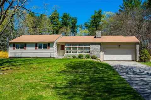 165 Mullen Hill Rd, Windham, CT 06280 photo 1