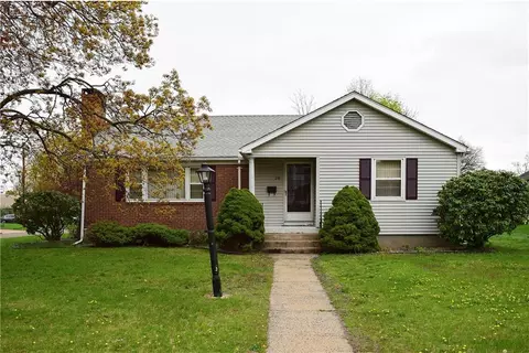 28 Maxwell Dr, Wethersfield, CT 06109 photo 1