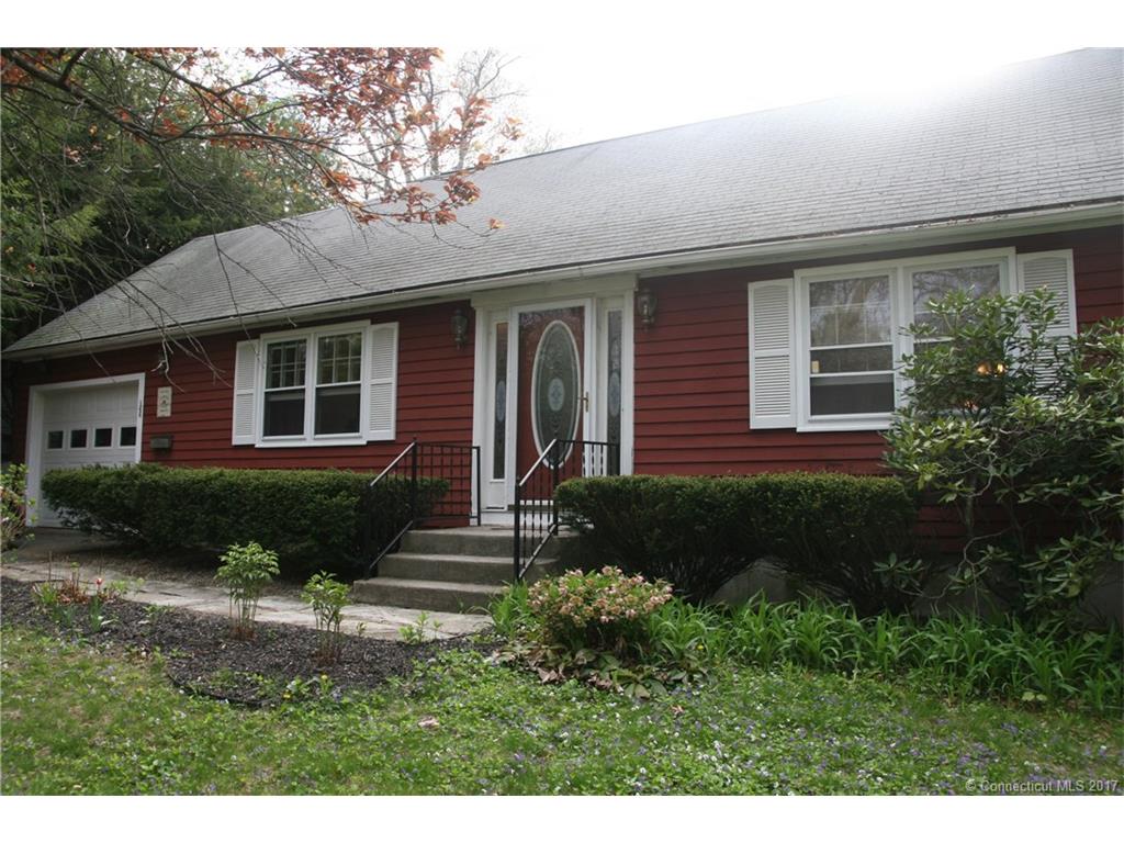 166 Chestnut St, Willimantic, CT 06226 photo 1