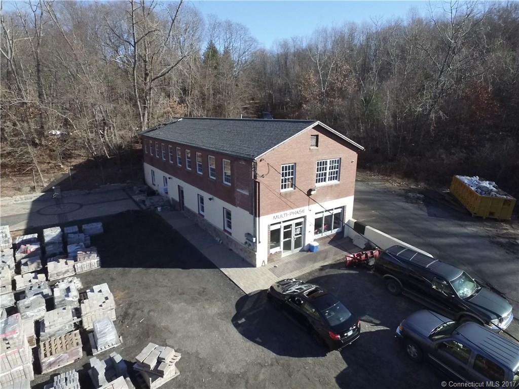 12 Niles St, East Hampton, CT 06424 photo 1