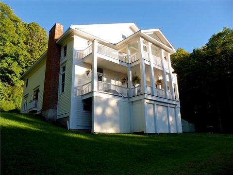 9 Smith Pl, West Cornwall, CT 06796 photo 1