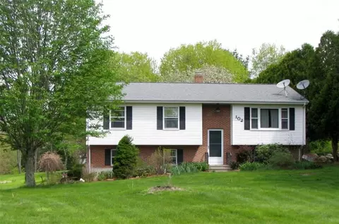 102 Brooklyn Tpke, Windham, CT 06280 photo 1