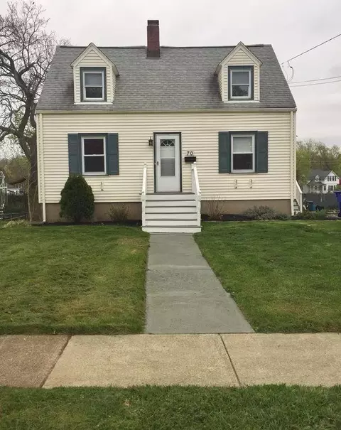 70 Wright Rd, Wethersfield, CT 06109 photo 1