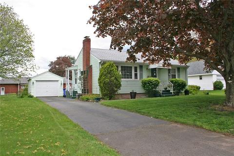 82 Berkeley Rd, Middletown, CT 06457 photo 1