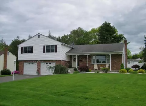 63 Cross Hill Rd, Wethersfield, CT 06109 photo 1