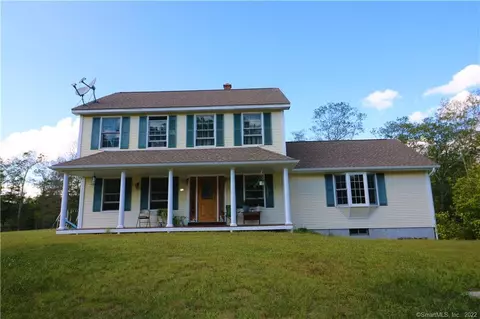72 River Rd, Killingly, CT 06241 photo 1