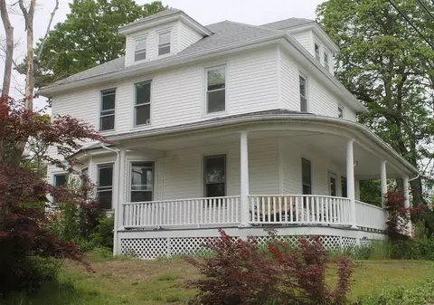 174 Mansfield Ave, Willimantic, CT 06226 photo 1