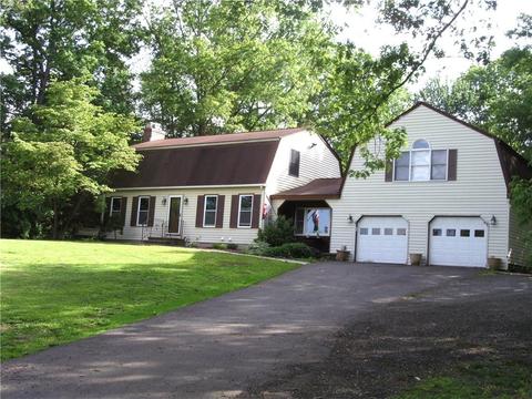 46 James Rd E, Durham, CT 06422 photo 1