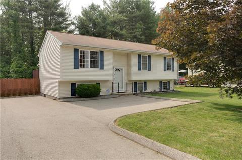 1901 Upper Maple St, Killingly, CT 06241 photo 1