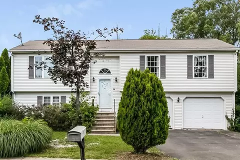 39 Spruce St, Wethersfield, CT 06109 photo 1