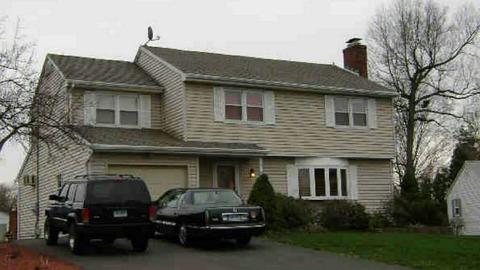 12 Halfpenny Ln, Wethersfield, CT 06109 photo 1