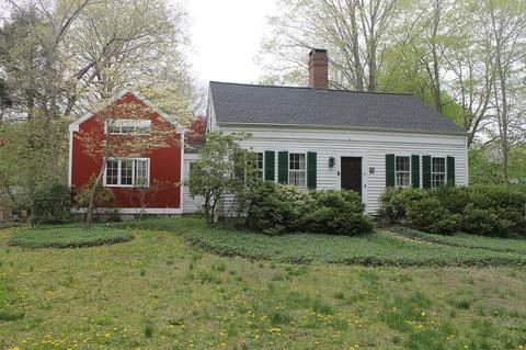 97 Windham Center Rd, Windham, CT 06280 photo 1
