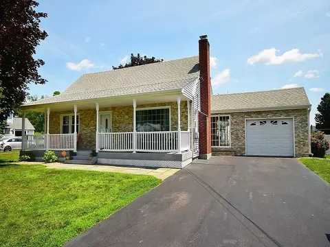 404 Goff Rd, Wethersfield, CT 06109 photo 1