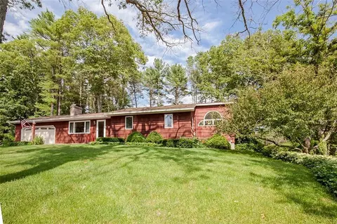 68 Jacques Rd, Killingly, CT 06239 photo 1