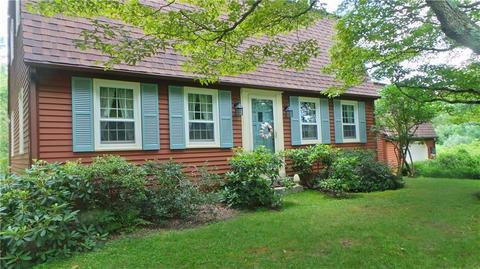 46 Windham Center Rd, Windham, CT 06280 photo 1