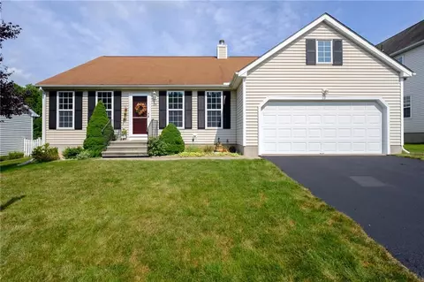 104 Eagle Holw, Middletown, CT 06457 photo 1