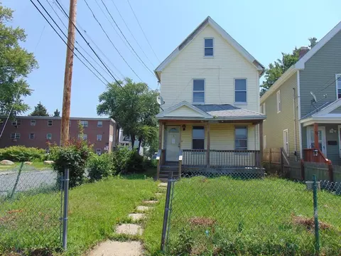 21 Webster St, Bridgeport, CT 06607 photo 1