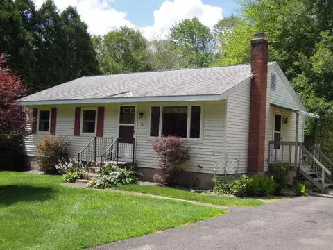 16 Jan Dr, Hebron, CT 06248 photo 1
