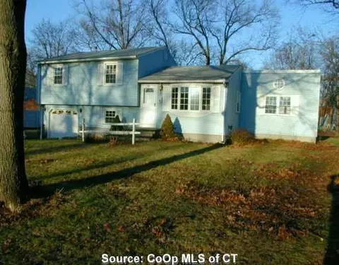 Undisclosed, Windsor Locks, CT 06096 photo 1