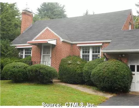 86 Gabb Rd, Bloomfield, CT 06002 photo 1