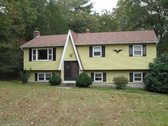 42 Nutmeg Ln, North Windham, CT 06256 photo 1