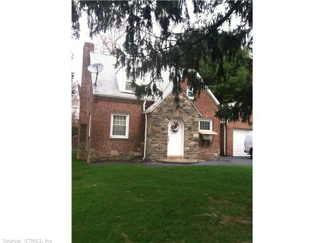 19 Kingston St, Wethersfield, CT 06109 photo 1