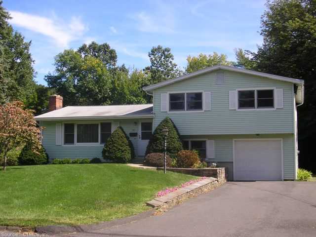 54 Sunnyfield Dr, Windsor, CT 06095 photo 1
